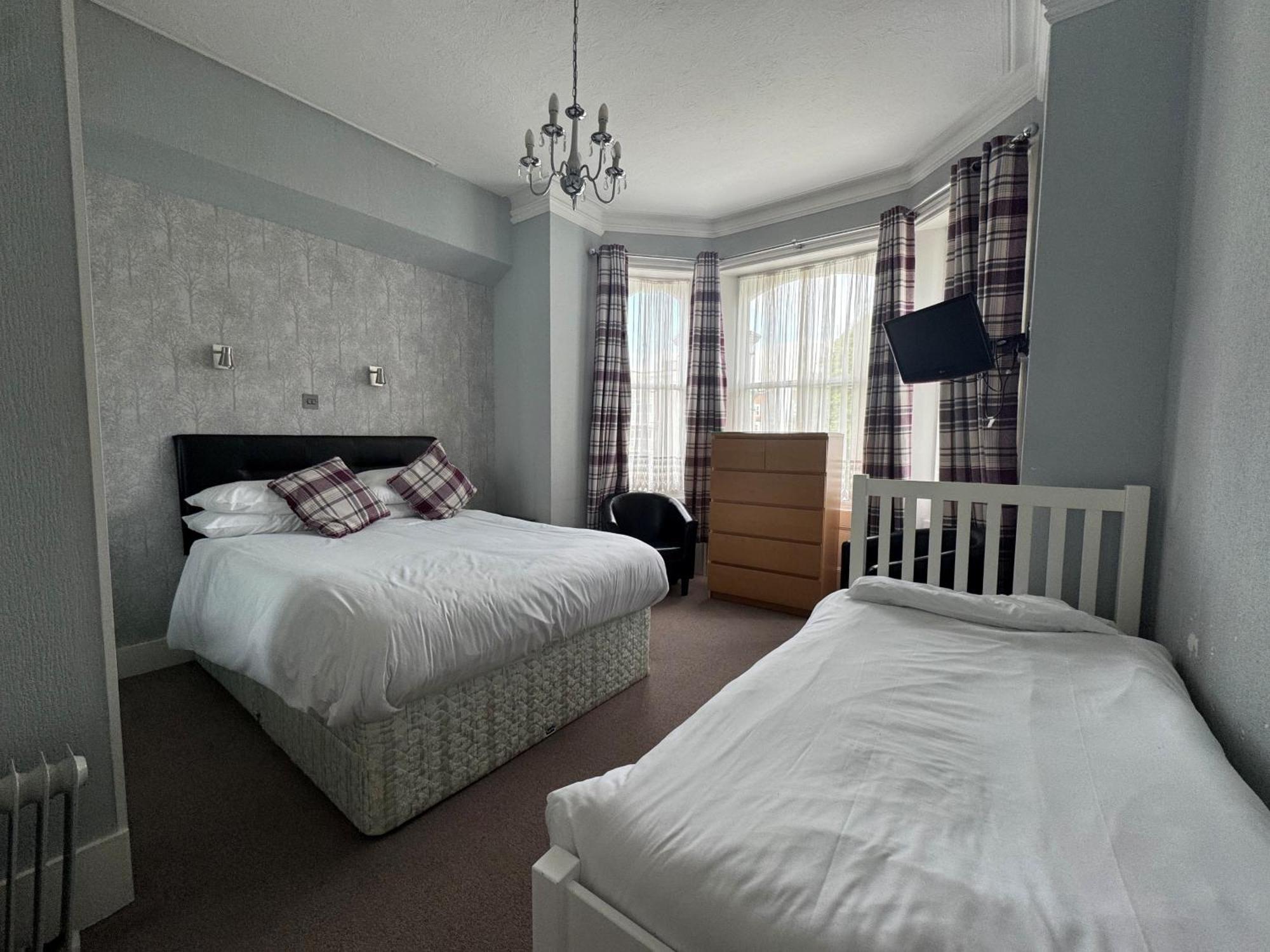 Devonshire House Holiday Flats イーストボーン エクステリア 写真